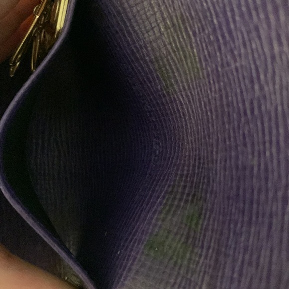 Authentic Fendi Key ๐ Holder - Picture 6 of 15